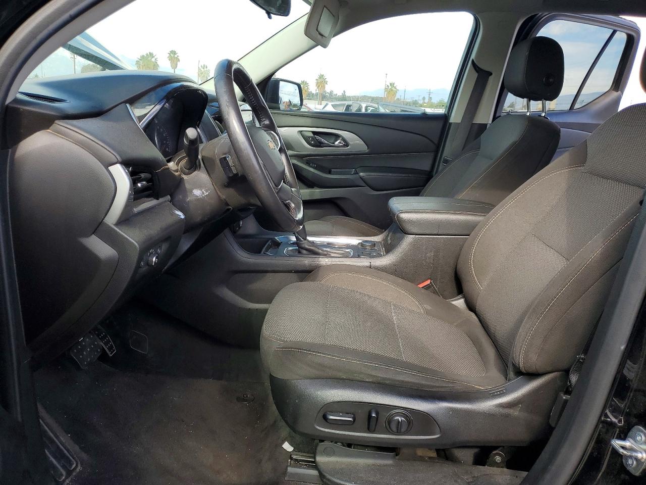 2019 CHEVROLET TRAVERSE LT photo 7
