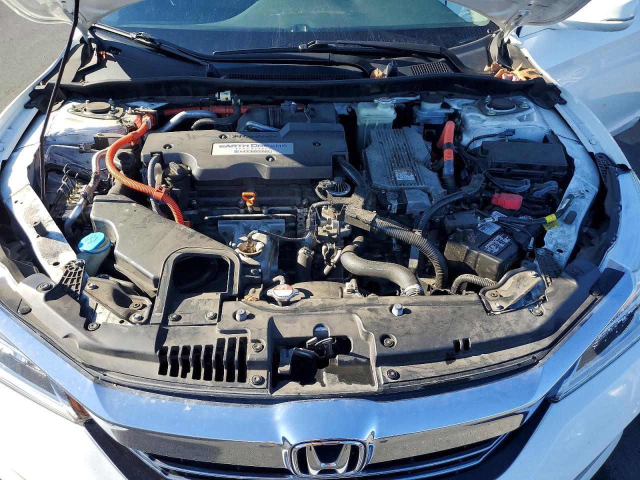 2017 HONDA ACCORD TOURING HYBRID photo 21