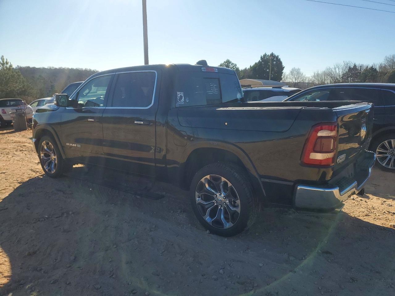 2019 RAM 1500 LONGHORN photo 3