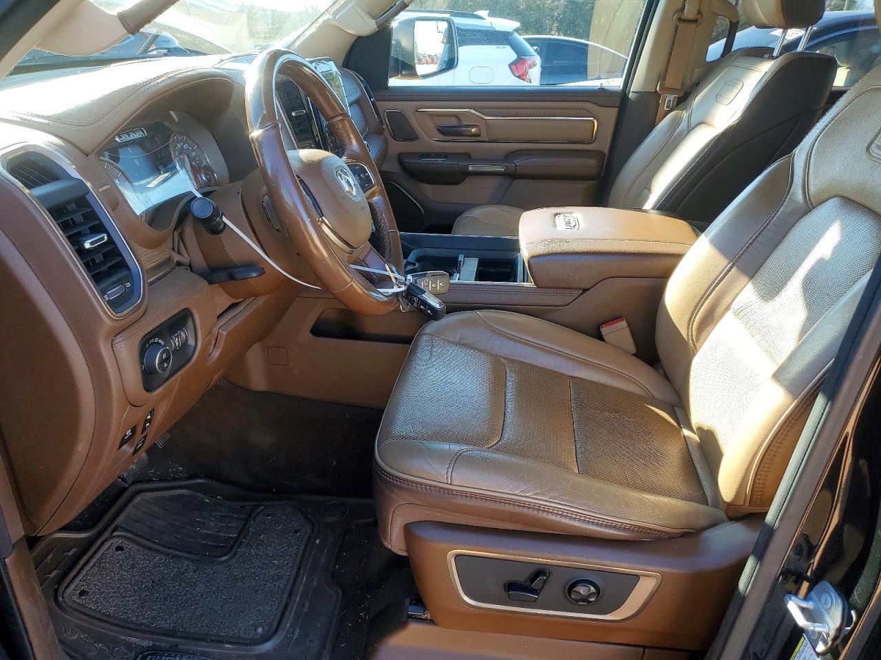 2019 RAM 1500 LONGHORN photo 13