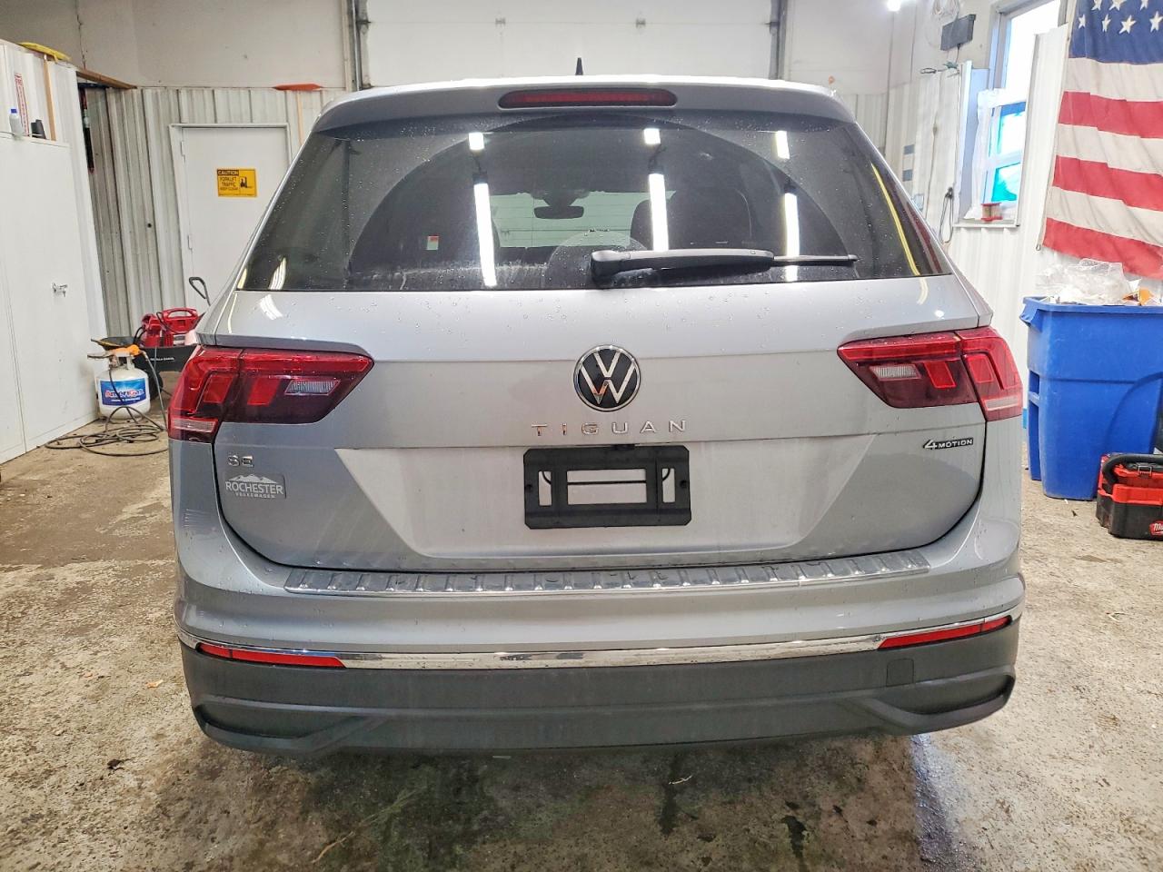 2024 VOLKSWAGEN TIGUAN SE photo 6