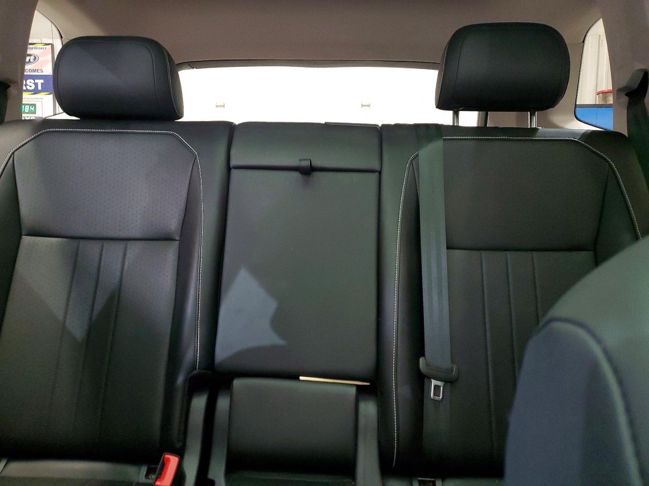 2024 VOLKSWAGEN TIGUAN SE photo 10