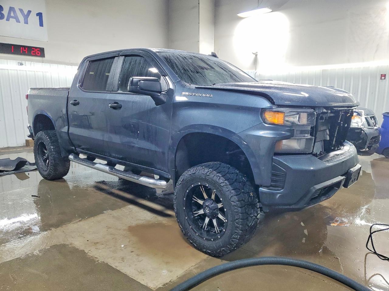 2019 CHEVROLET SILVERADO K1500 CUSTOM photo 4