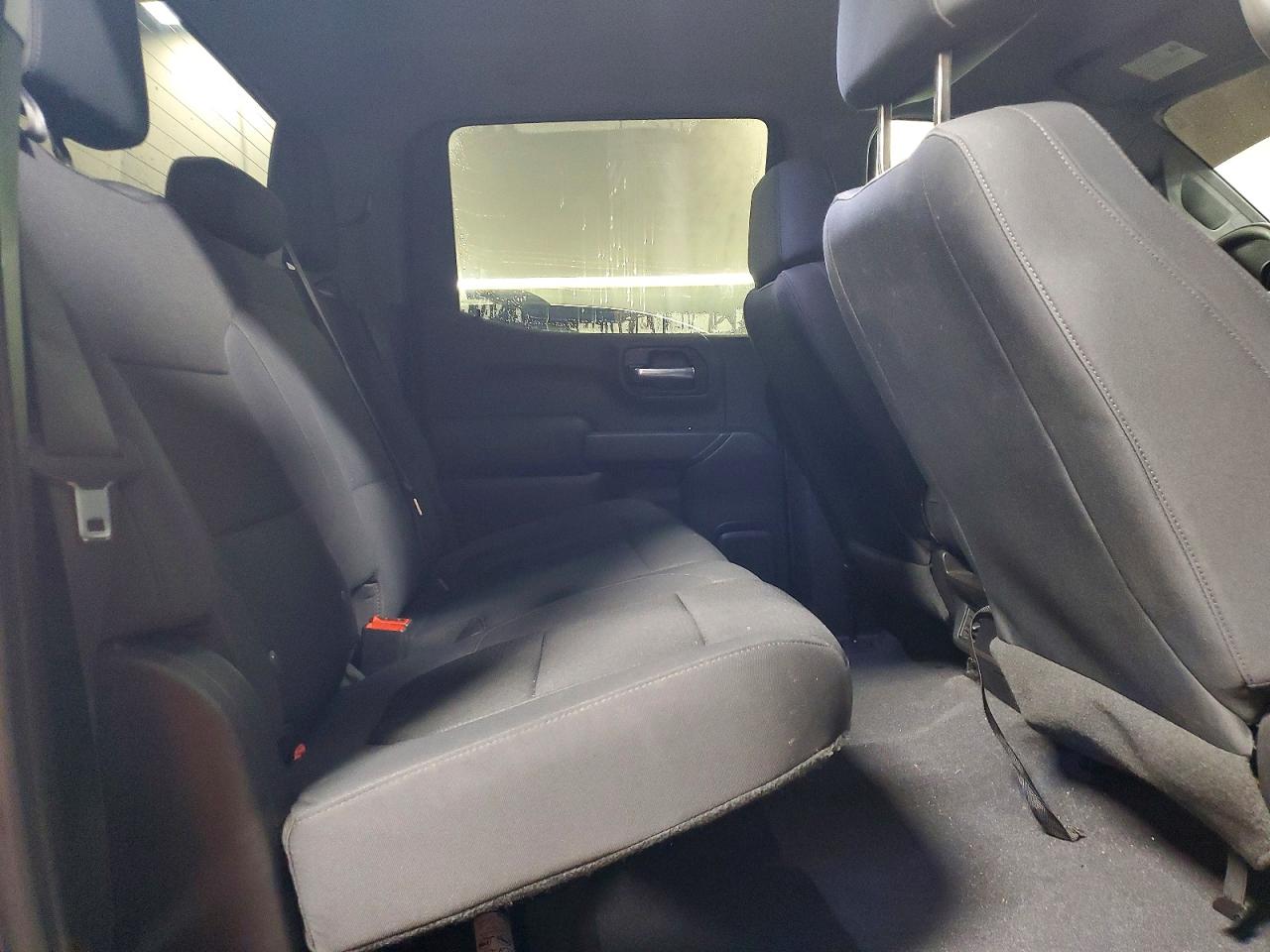 2019 CHEVROLET SILVERADO K1500 CUSTOM photo 10