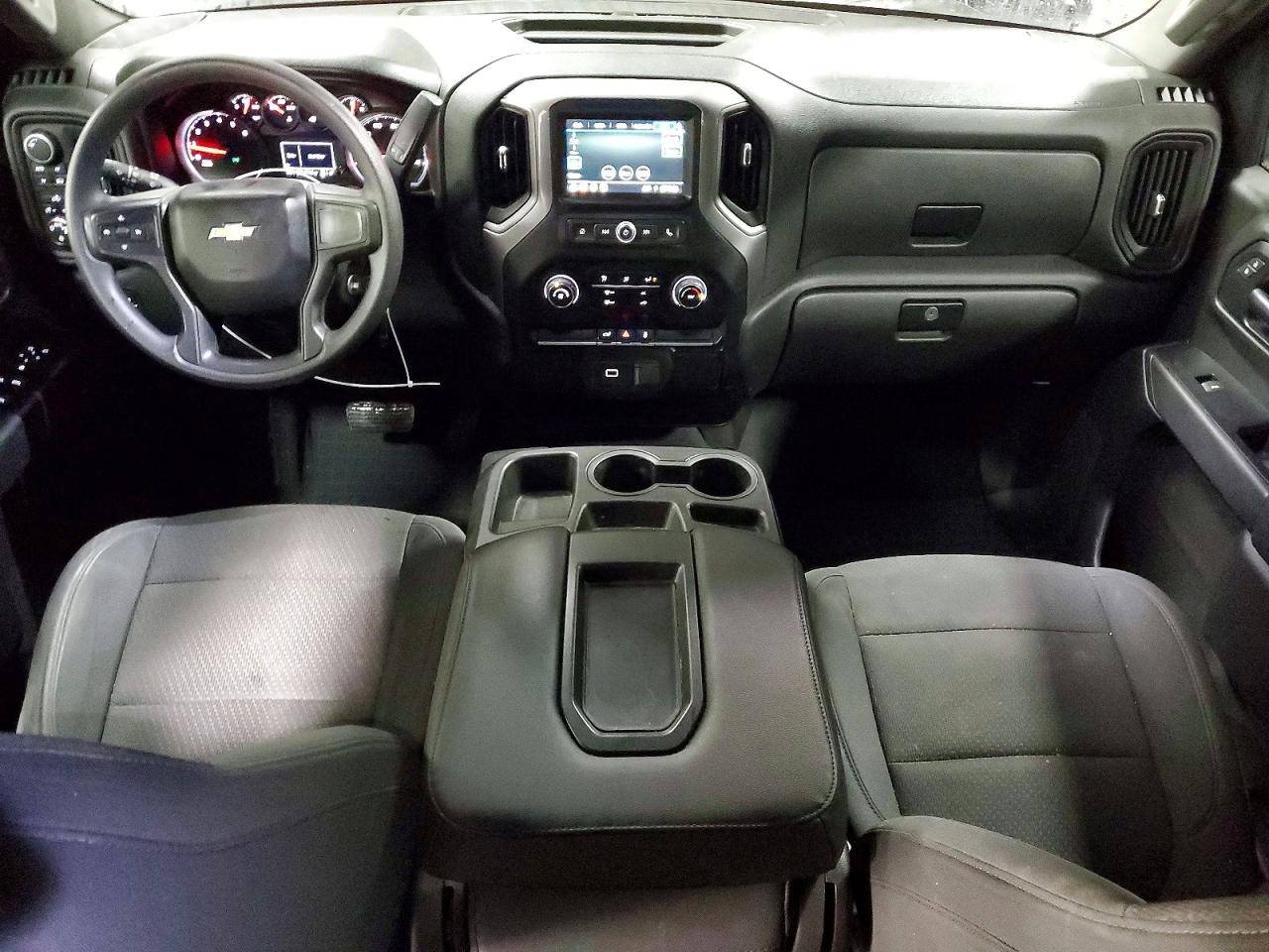 2019 CHEVROLET SILVERADO K1500 CUSTOM photo 8