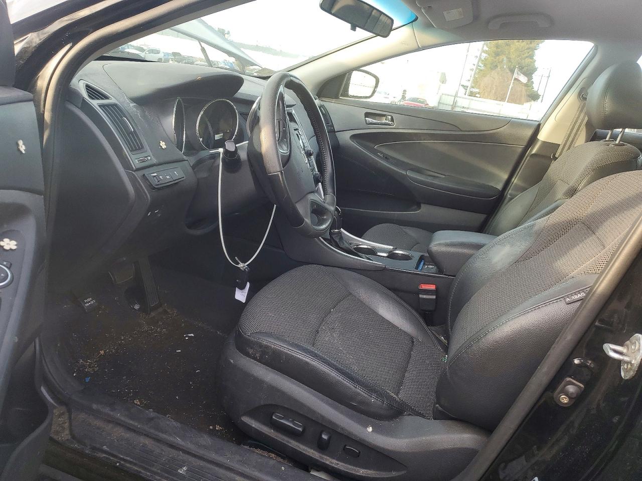 2011 HYUNDAI SONATA photo 13