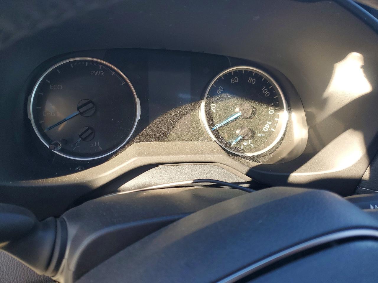 2022 TOYOTA RAV4 XLE PREMIUM photo 17