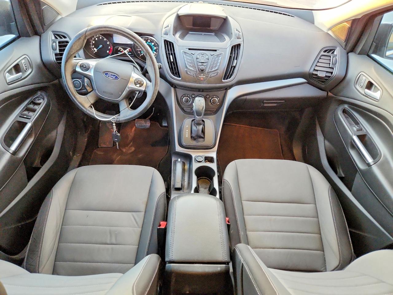 2015 FORD ESCAPE SE photo 15