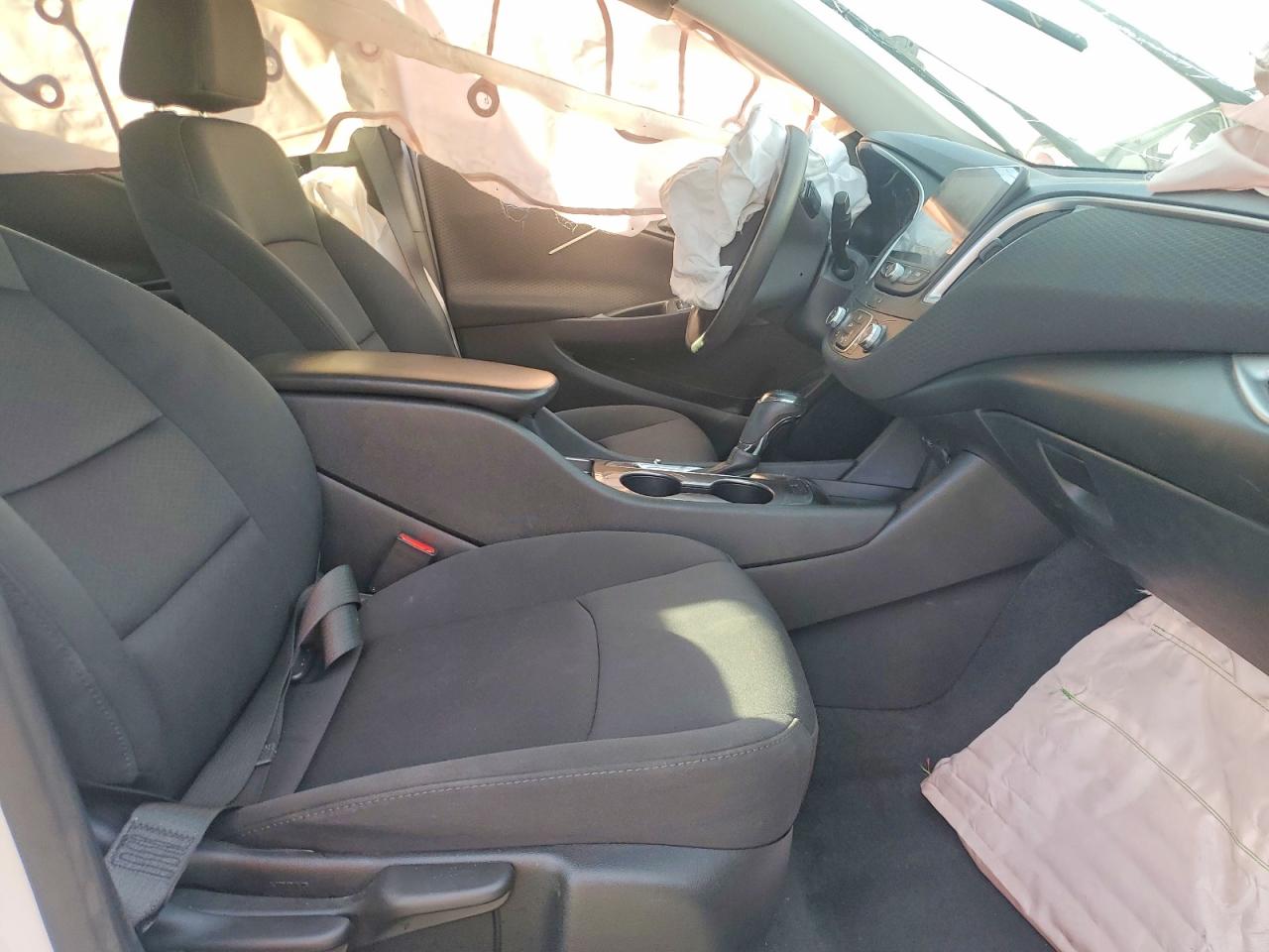 2020 CHEVROLET MALIBU LS photo 7