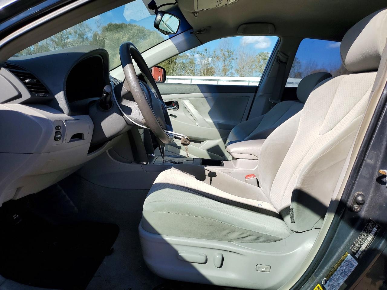 2007 TOYOTA CAMRY CE photo 13