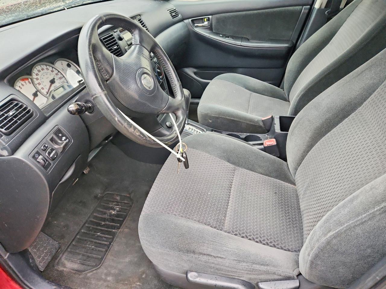 2006 TOYOTA COROLLA S photo 13