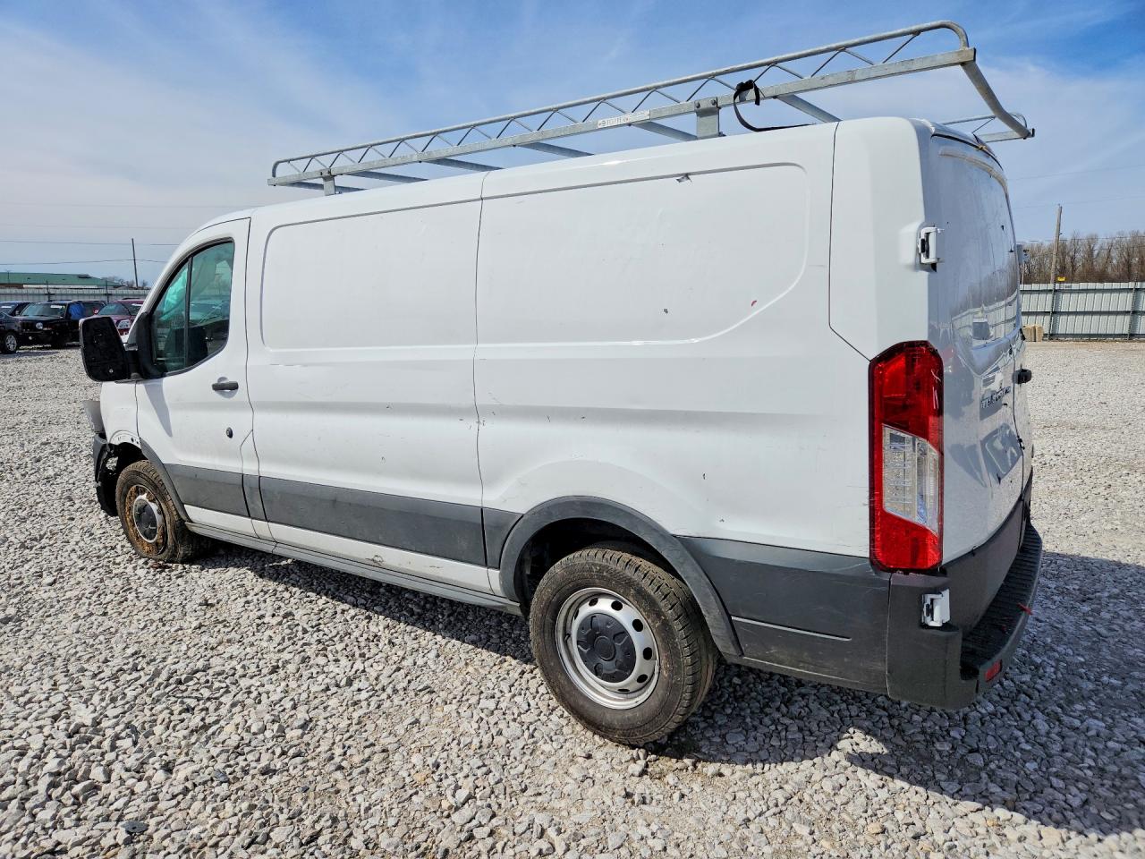 2025 FORD TRANSIT T-250 photo 3