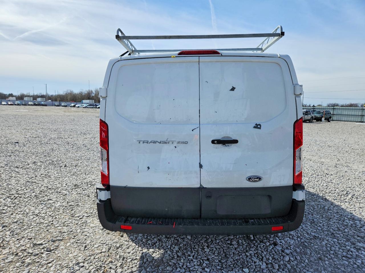 2025 FORD TRANSIT T-250 photo 11