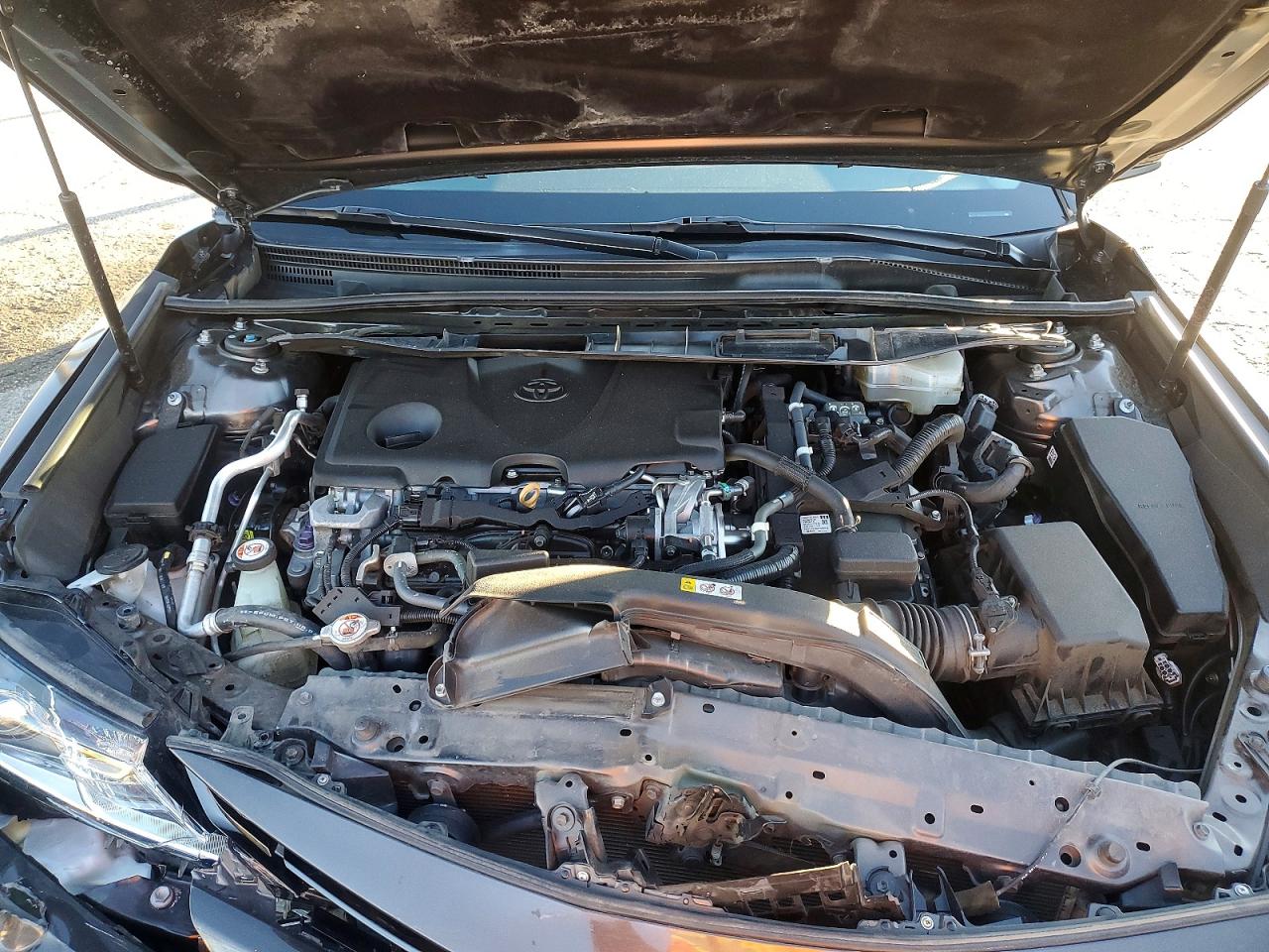2018 TOYOTA CAMRY photo 11