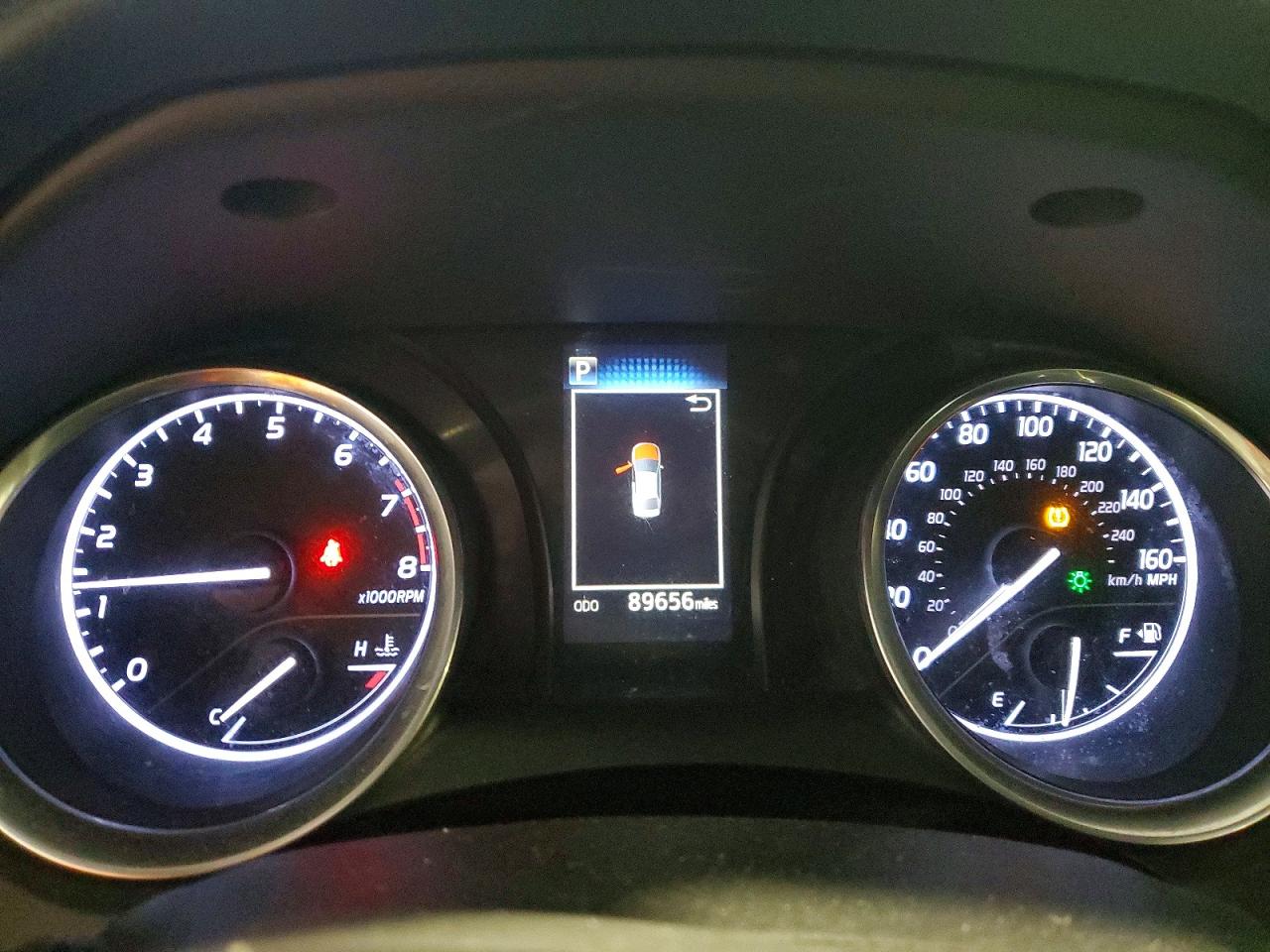 2018 TOYOTA CAMRY LE photo 17