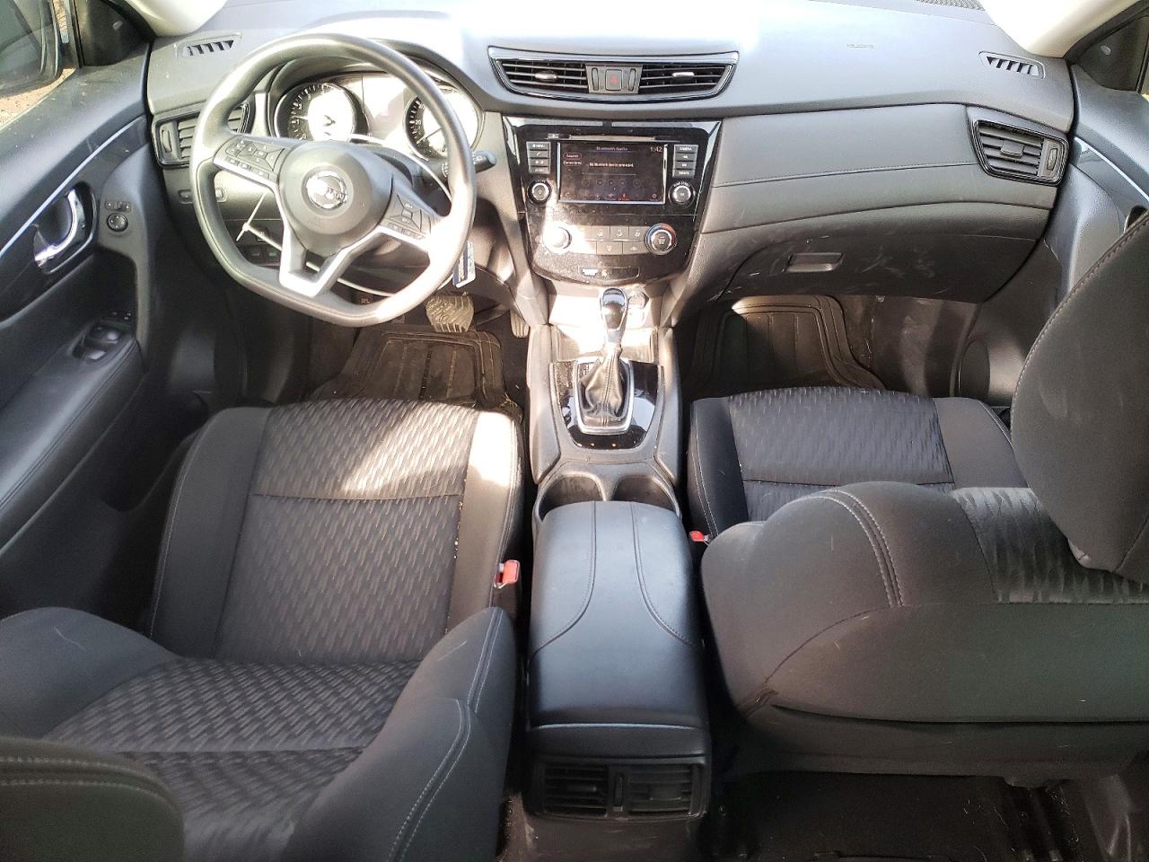 2018 NISSAN ROGUE S photo 22