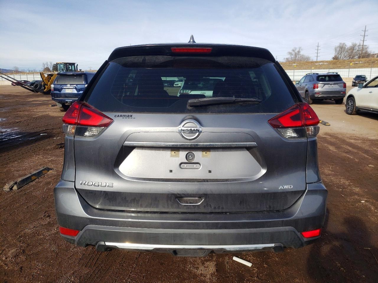 2018 NISSAN ROGUE S photo 16
