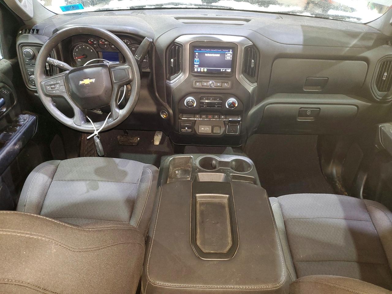 2024 CHEVROLET SILVERADO K2500 CUSTOM photo 15