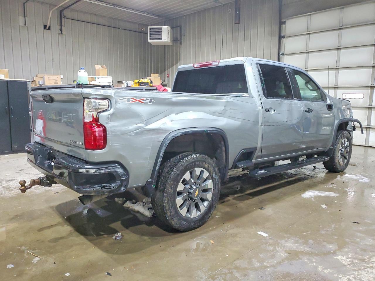 2024 CHEVROLET SILVERADO K2500 CUSTOM photo 5