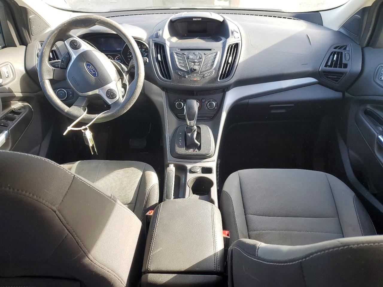 2015 FORD ESCAPE SE photo 8
