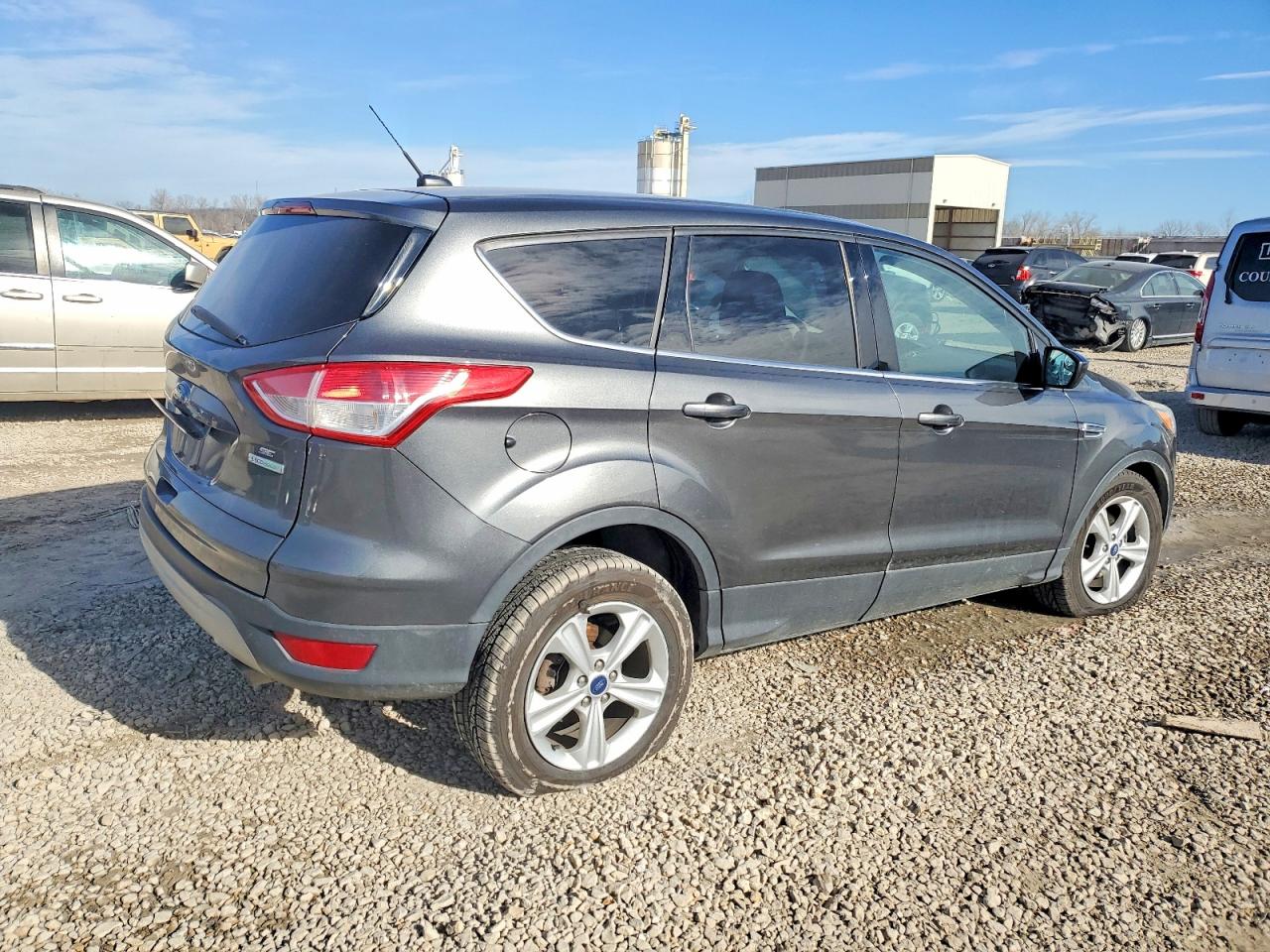 2015 FORD ESCAPE SE photo 3