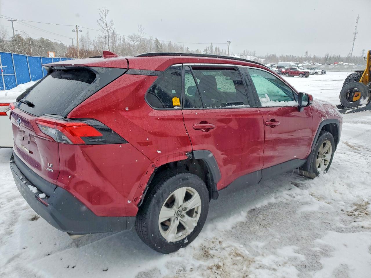 2019 TOYOTA RAV4 LE photo 5