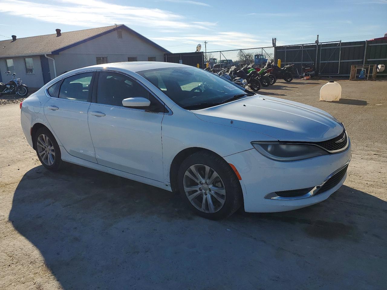 2016 CHRYSLER 200 LIMITED photo 10