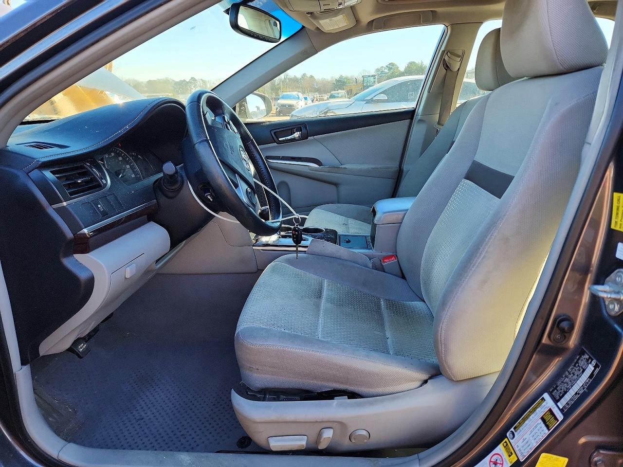 2012 TOYOTA CAMRY BASE photo 13