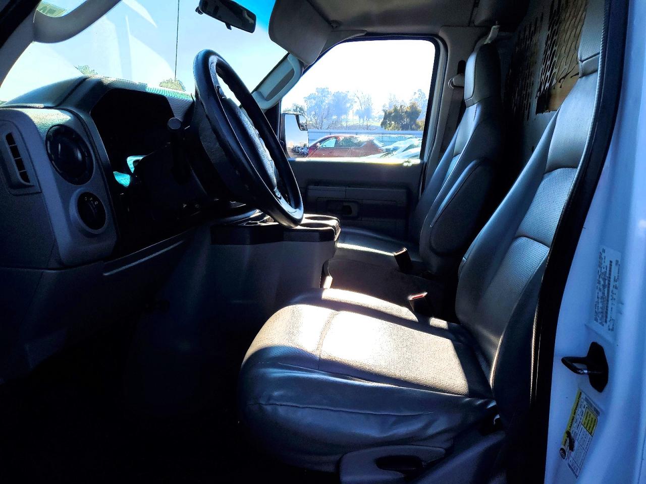 2013 FORD E250 UTILITY / SERVICE VAN photo 13