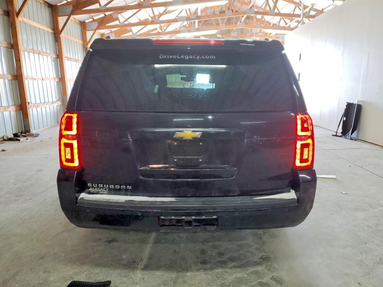 2018 CHEVROLET SUBURBAN K1500 LT photo 6