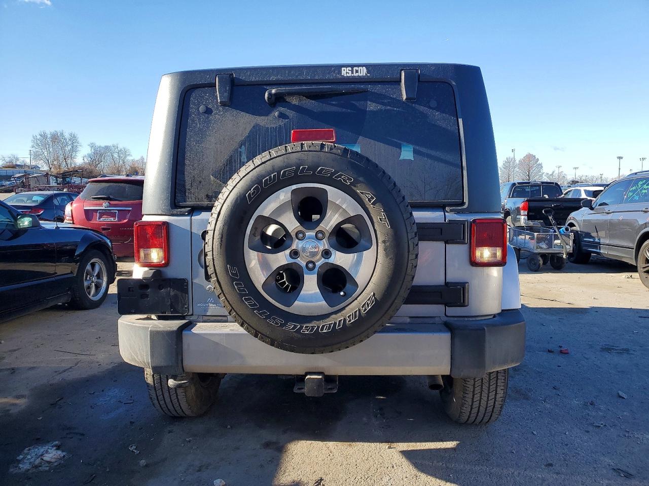 2016 JEEP WRANGLER SAHARA photo 11