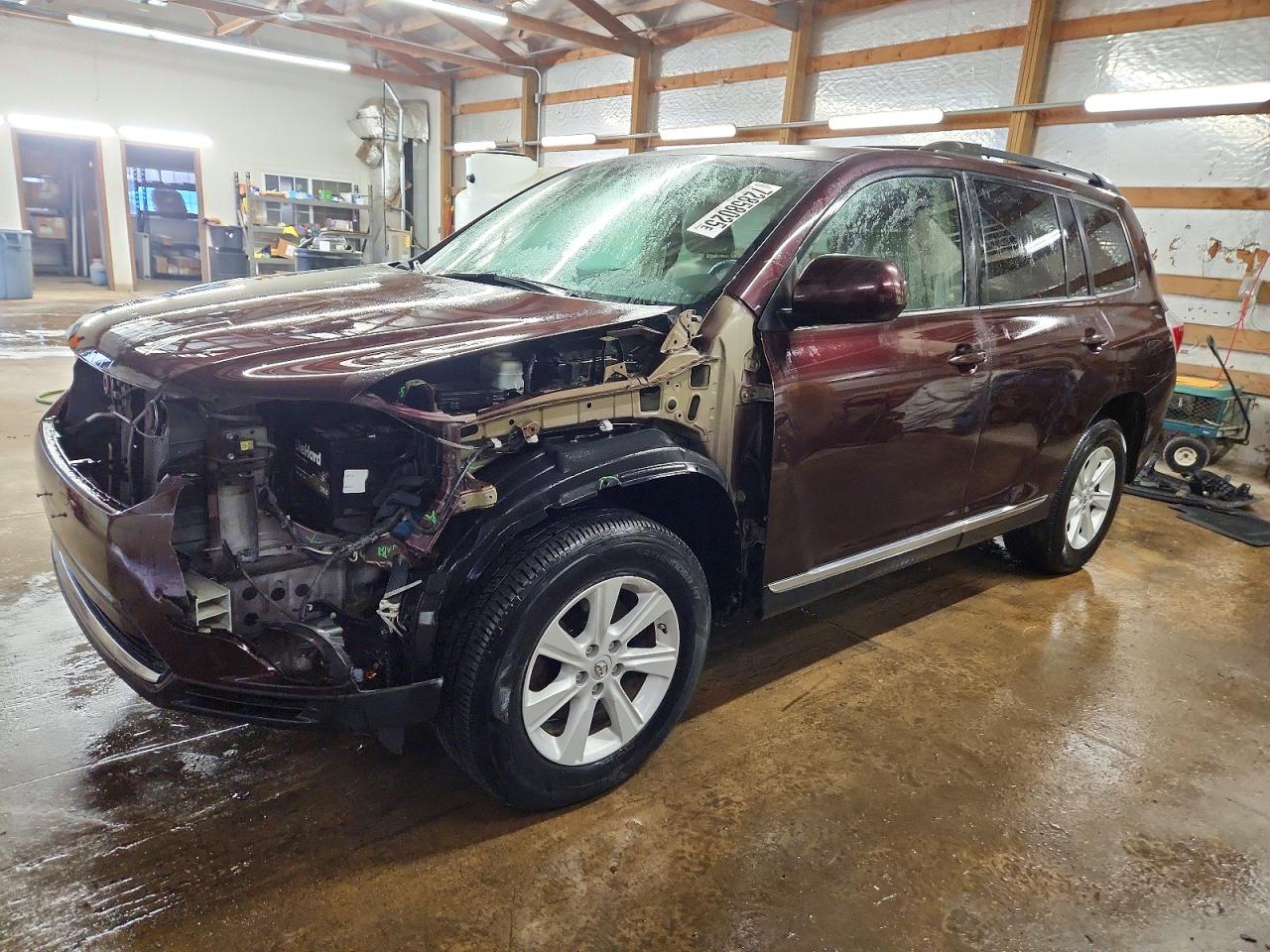 2013 TOYOTA HIGHLANDER
