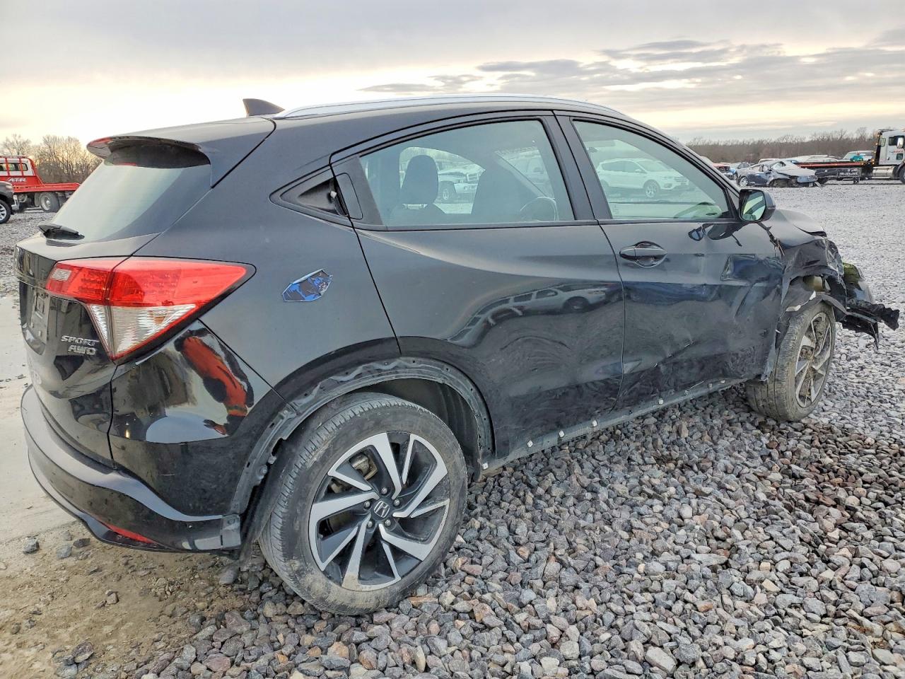 2019 HONDA HR-V SPORT photo 5