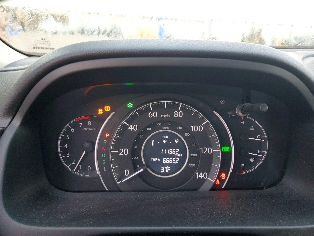 2015 HONDA CR-V LX photo 9