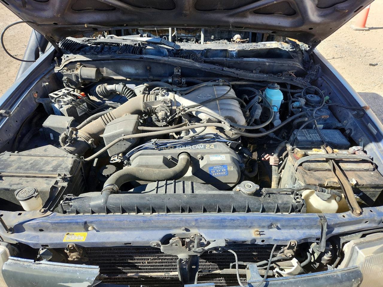 1999 TOYOTA TACOMA photo 11