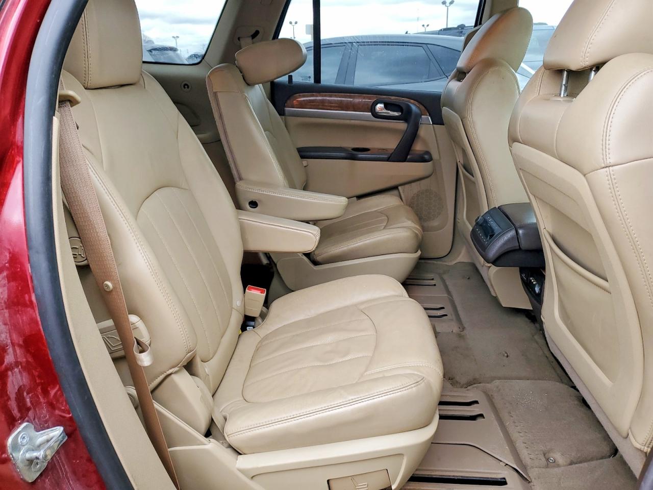 2011 BUICK ENCLAVE CXL photo 19