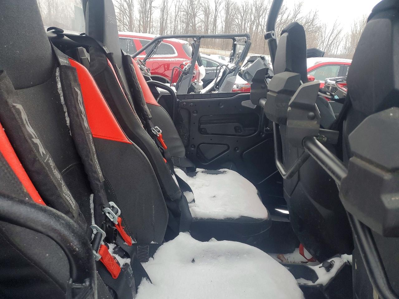 2024 POLARIS RZR XP UTILITY VEHICLE photo 11