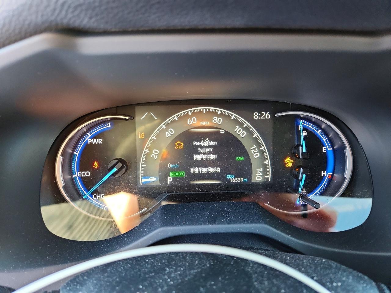 2025 TOYOTA RAV4 XLE PREMIUM photo 9