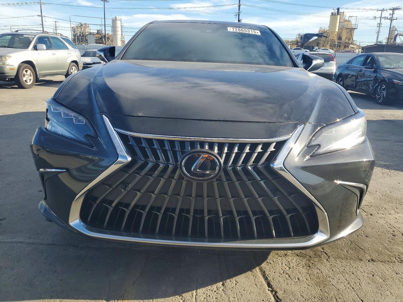 2025 LEXUS ES 300H BASE photo 5