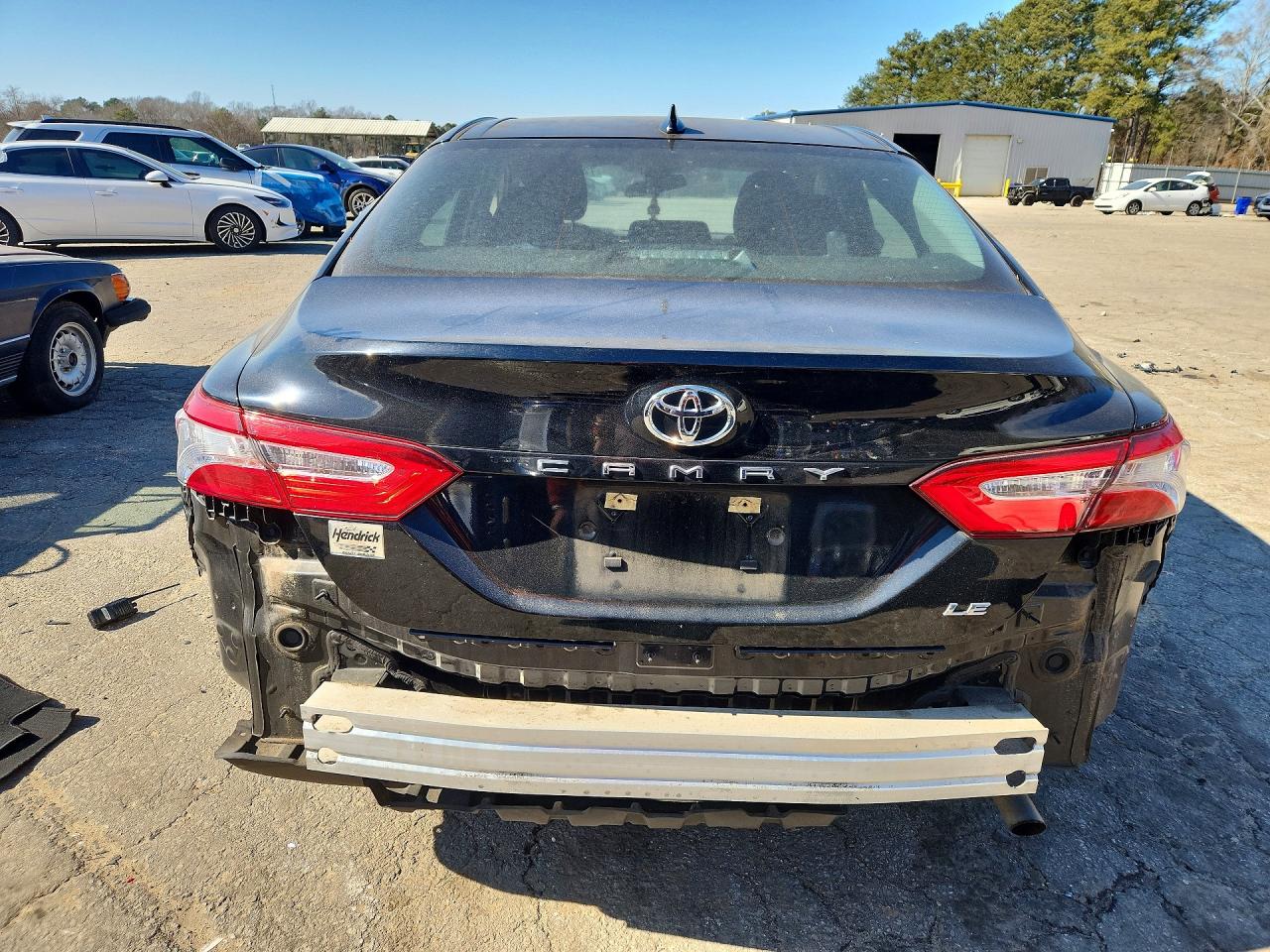 2019 TOYOTA CAMRY L photo 11