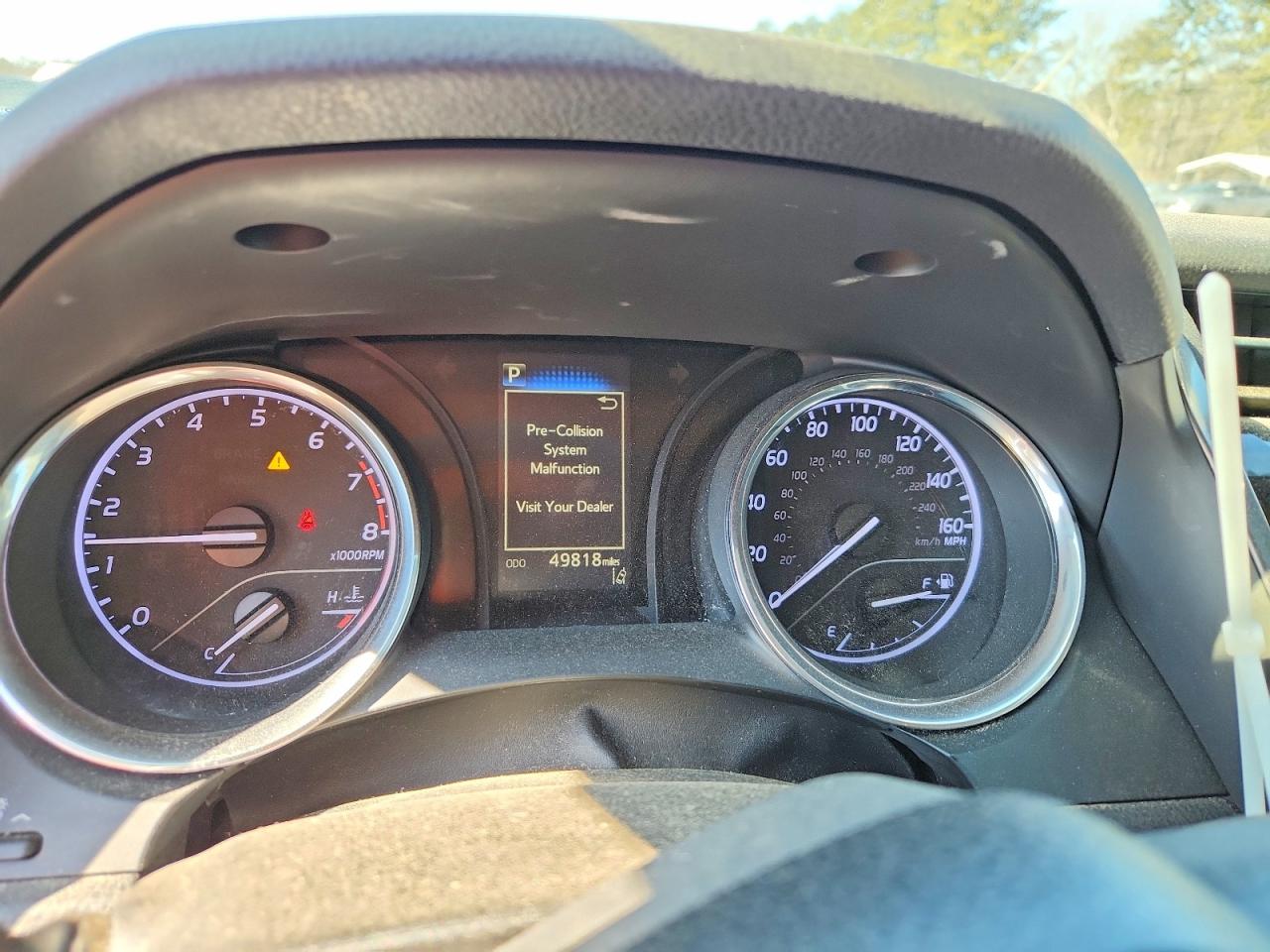 2019 TOYOTA CAMRY L photo 17