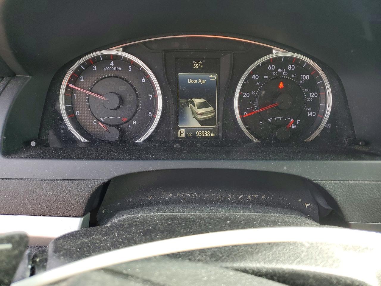2016 TOYOTA CAMRY LE photo 17