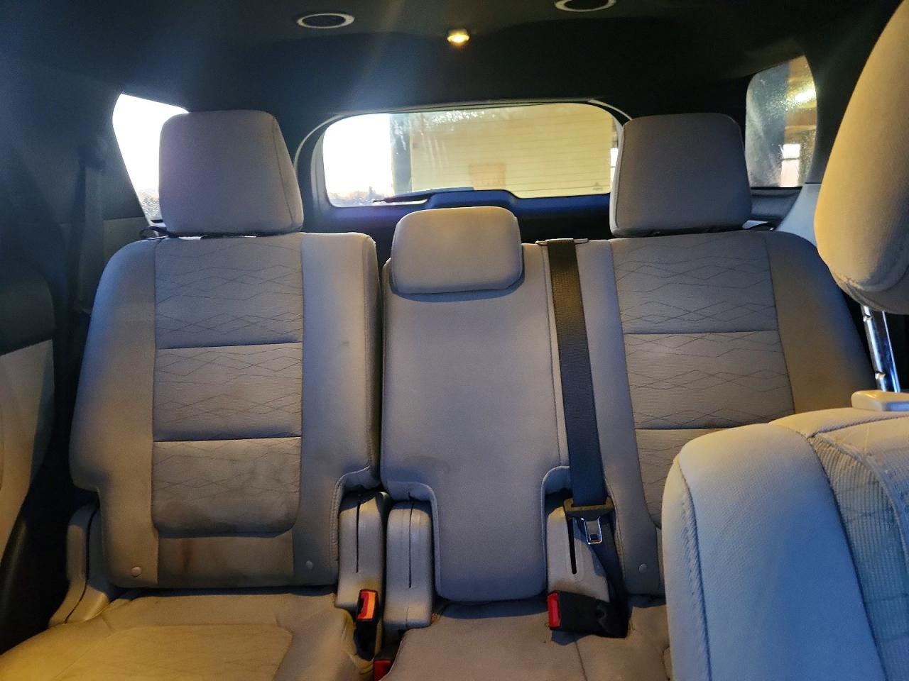 2013 FORD EXPLORER photo 19
