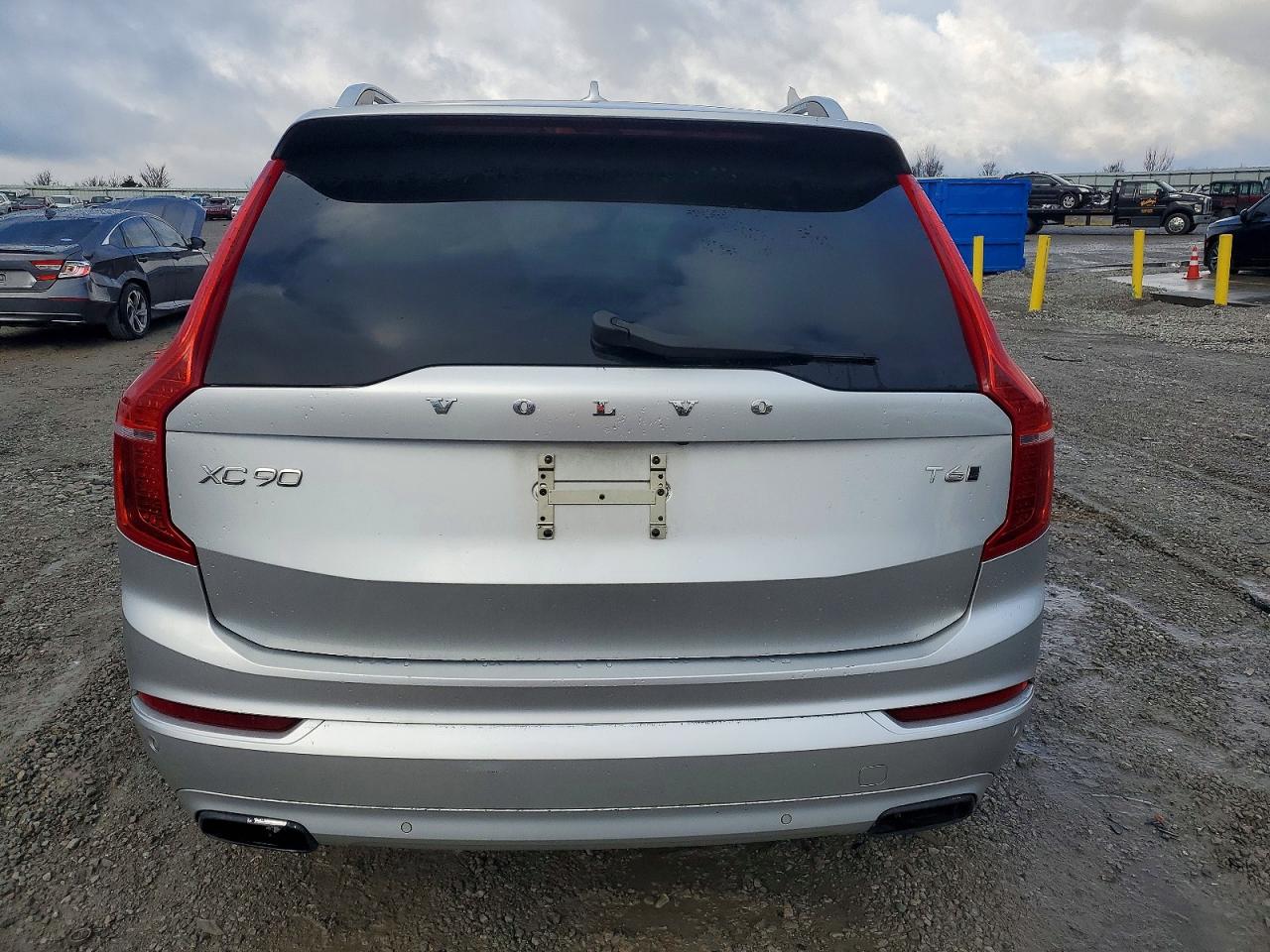 2016 VOLVO XC90 T6 photo 6