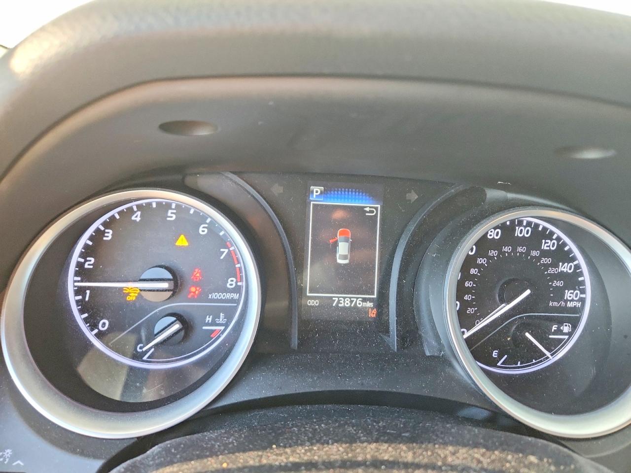 2022 TOYOTA CAMRY LE photo 9