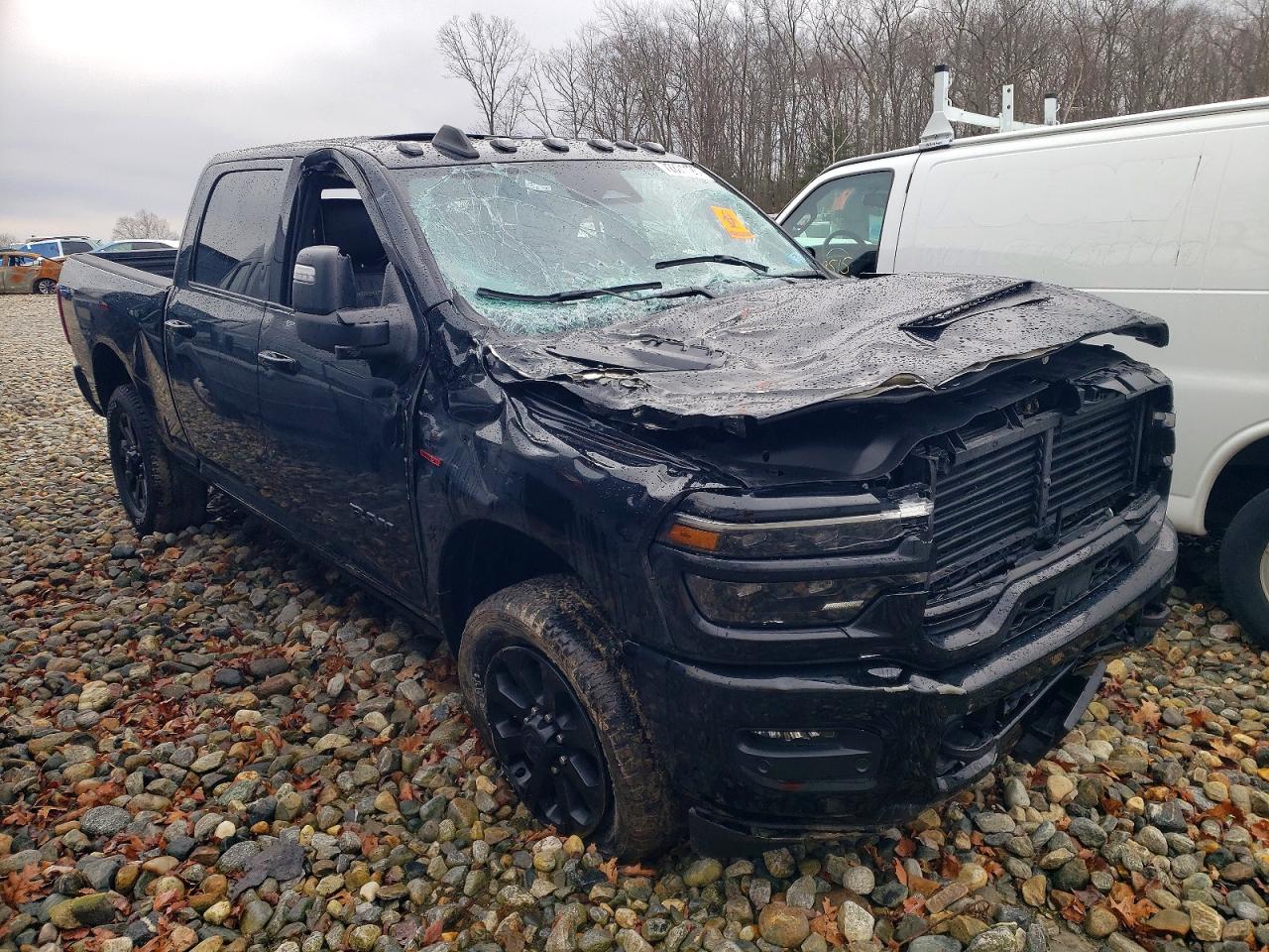 2025 RAM 2500 LARAMIE photo 7