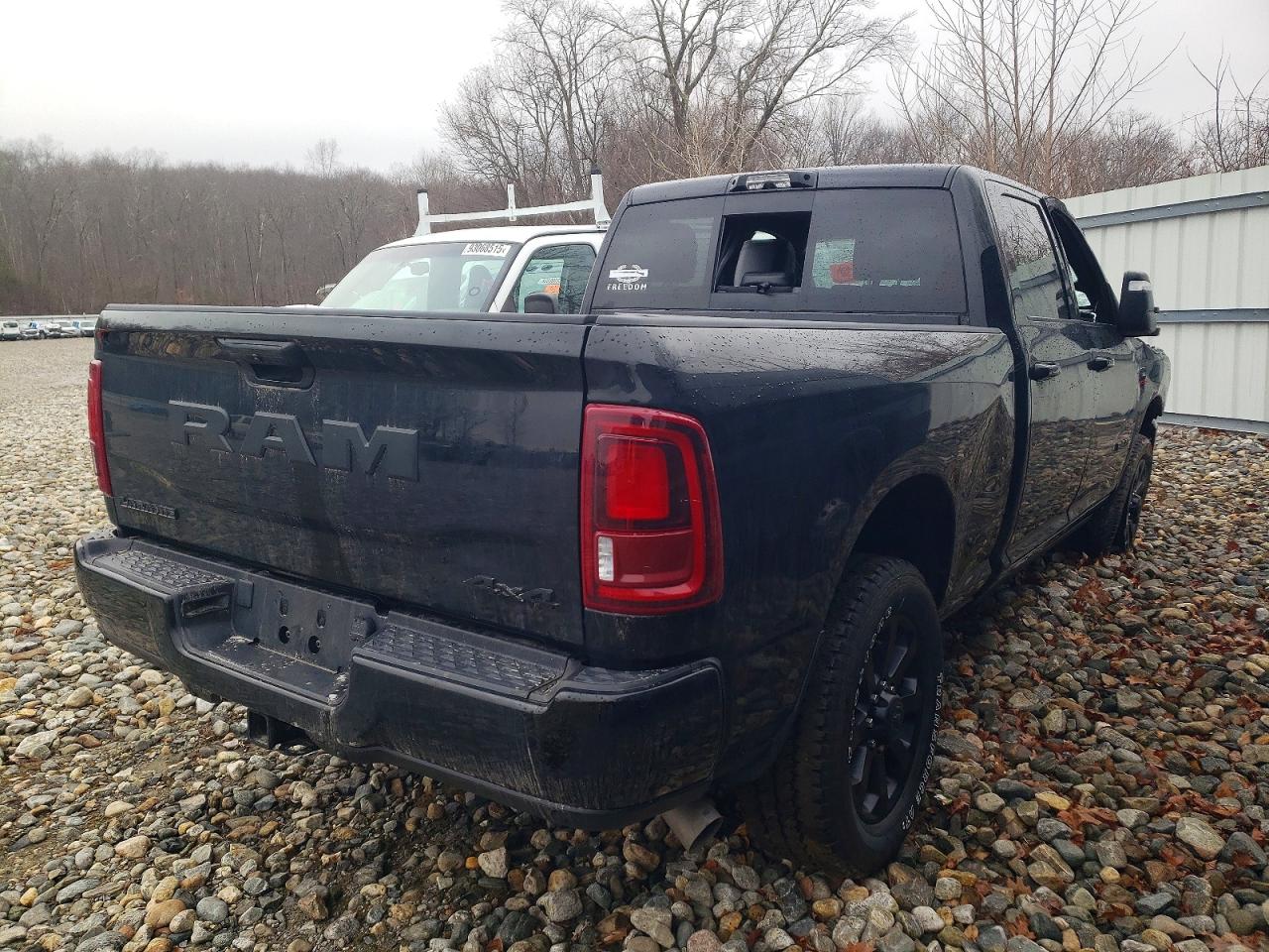 2025 RAM 2500 LARAMIE photo 5