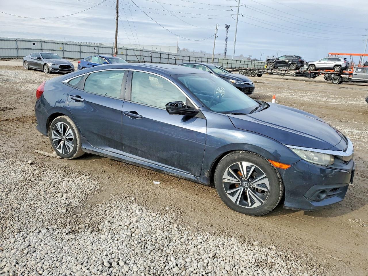 2016 HONDA CIVIC EX photo 4