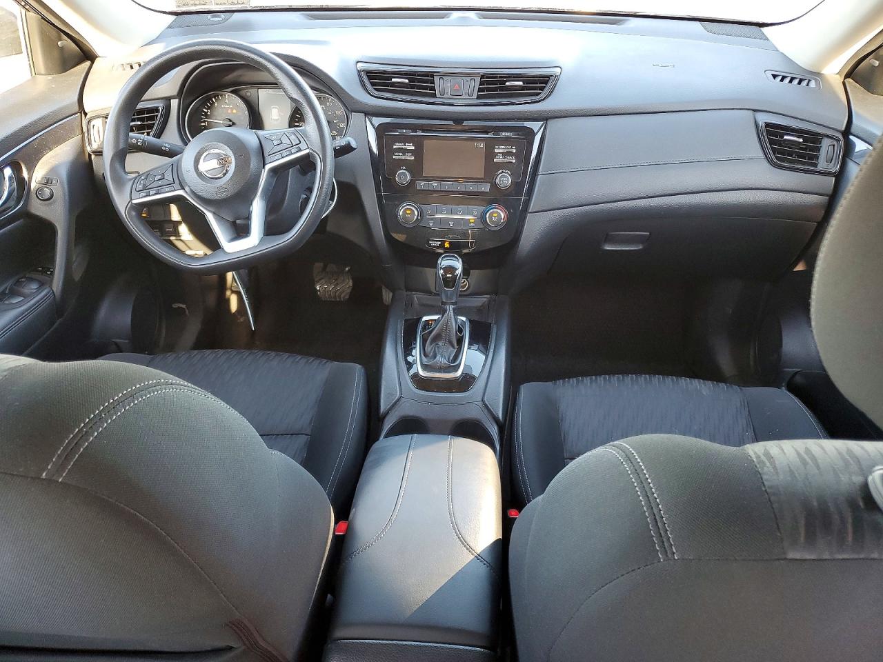 2017 NISSAN ROGUE S photo 8