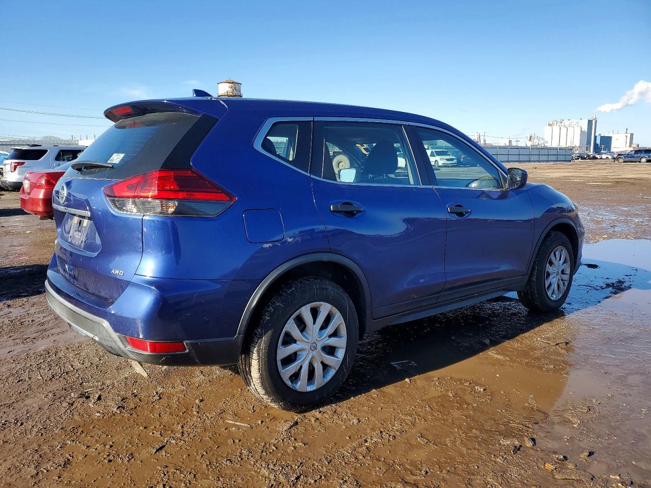 2017 NISSAN ROGUE S photo 3